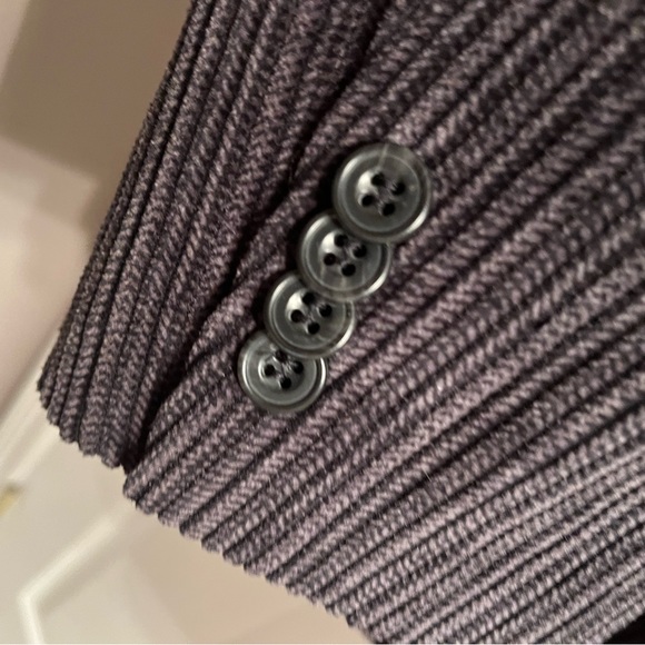 Men’s Blazer - Picture 3 of 6